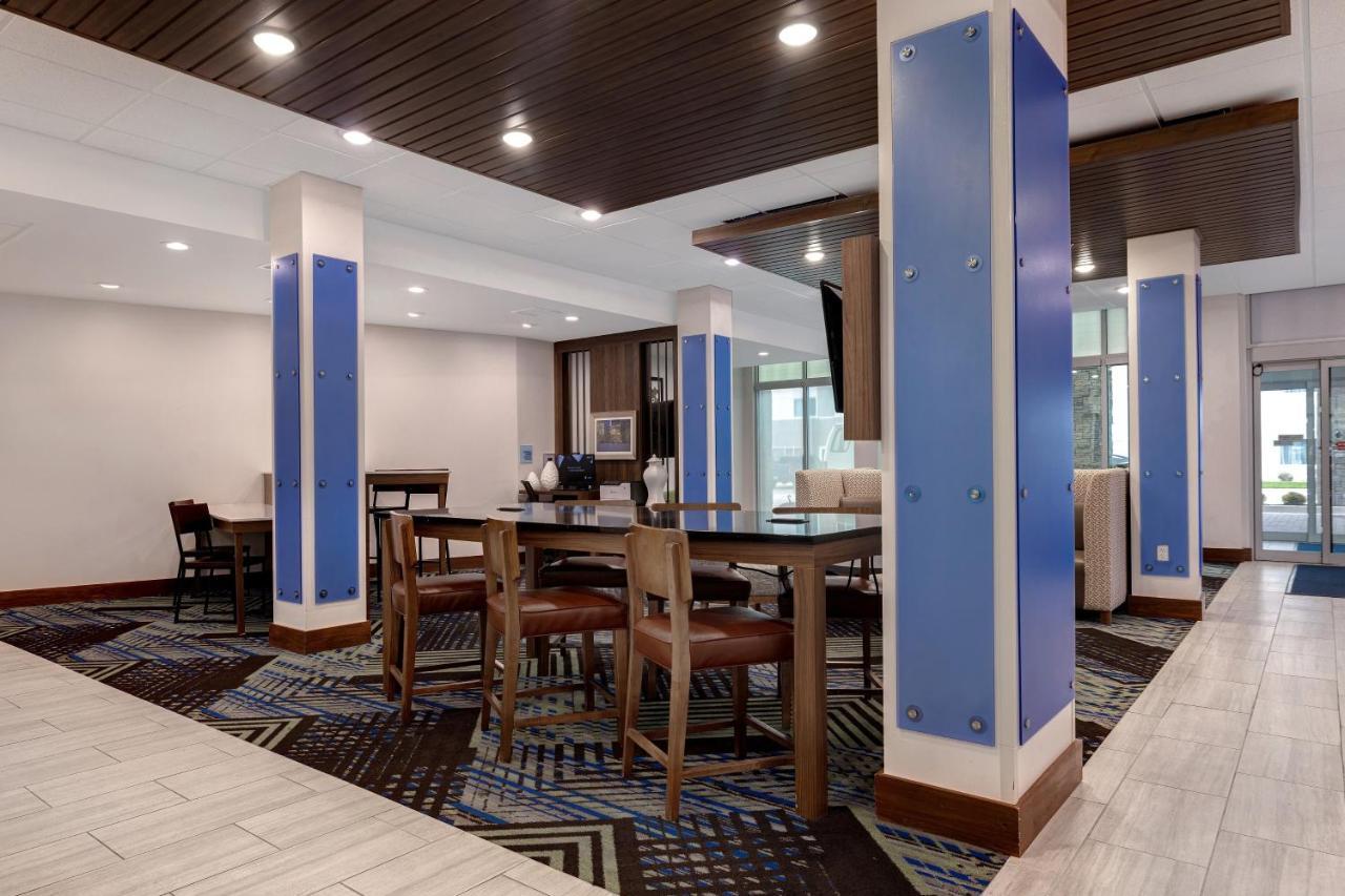 Holiday Inn Express & Suites - Grand Rapids South - Wyoming By Ihg Екстер'єр фото