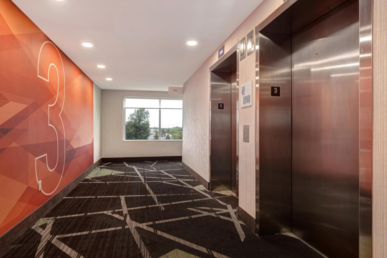 Holiday Inn Express & Suites - Grand Rapids South - Wyoming By Ihg Екстер'єр фото