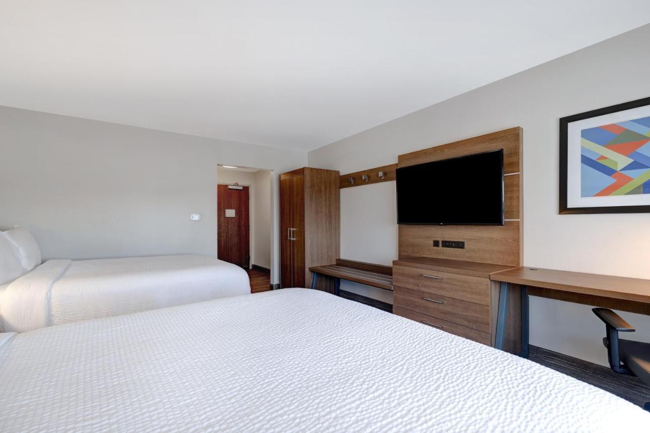 Holiday Inn Express & Suites - Grand Rapids South - Wyoming By Ihg Екстер'єр фото